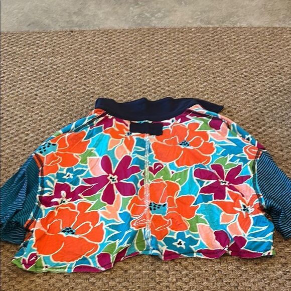 We The Free Colorful Abstract Polo Shirt - Picture 5 of 9